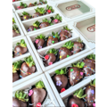 6pcs Floral Heart Sprinkles Chocolate Strawberries Gift Box